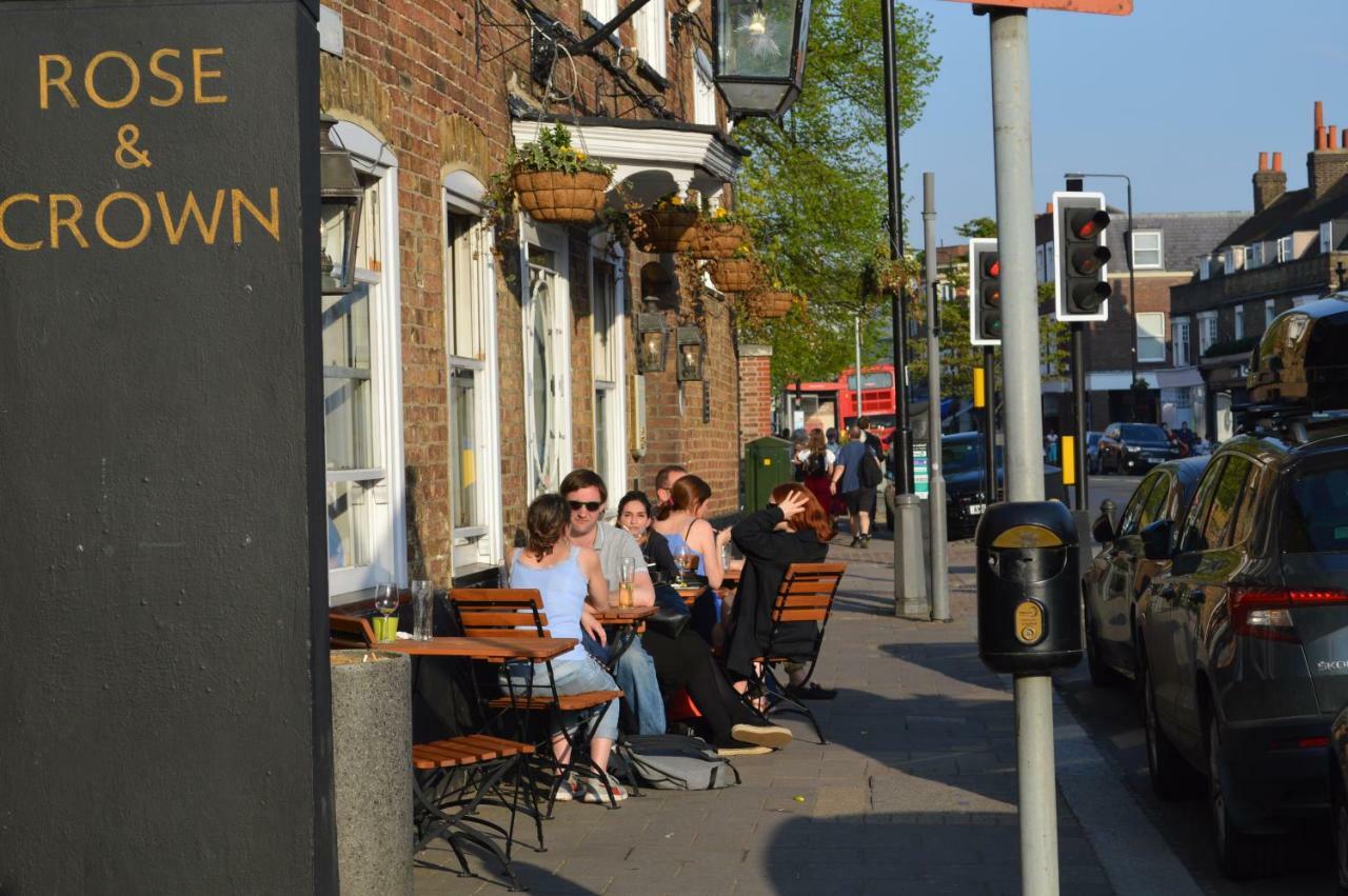 Appartamento Wimbledon Views Londra Esterno foto